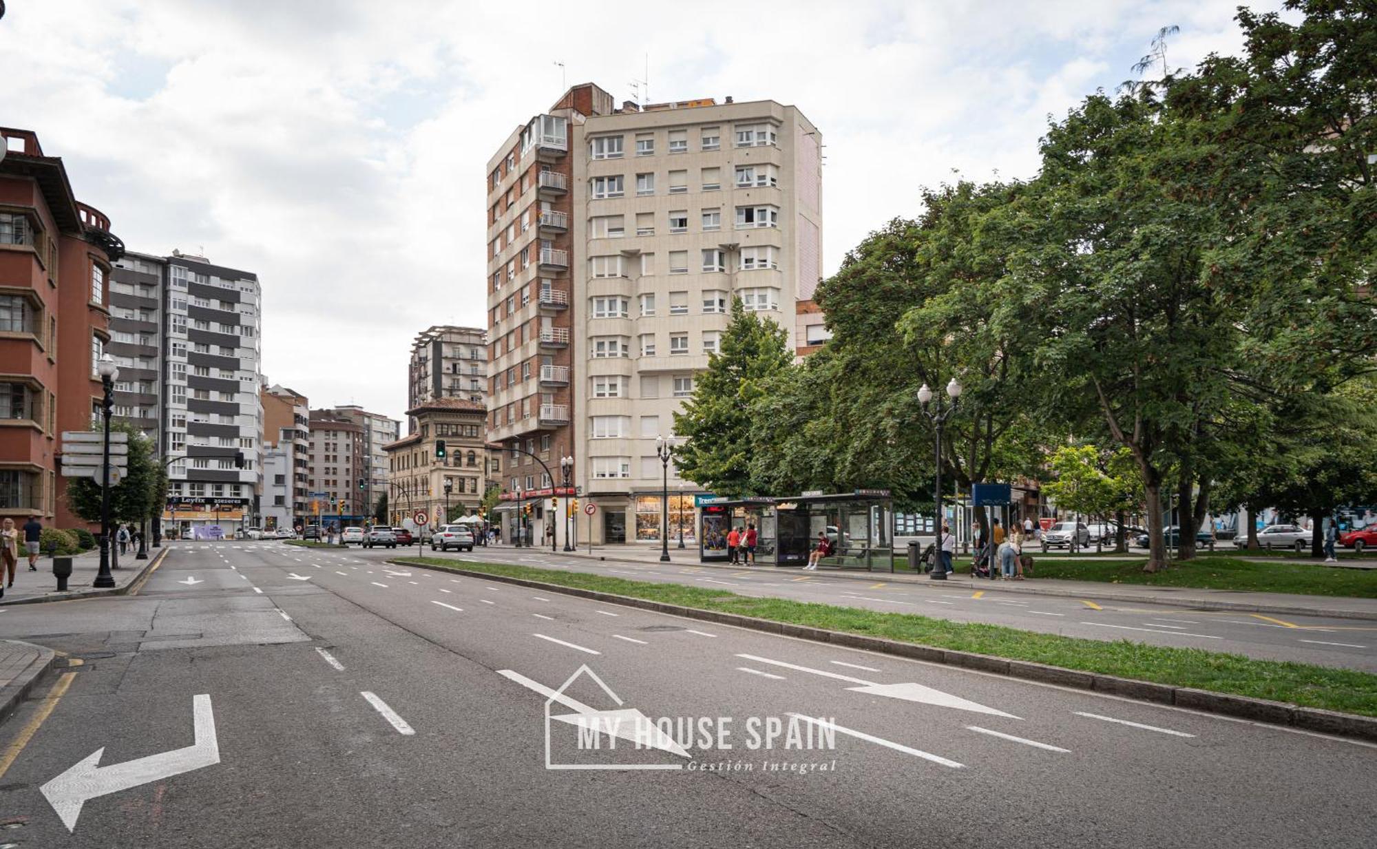 Myhousespain - Amplio Apartamento Con Vistas En Pleno Centro Gijón Buitenkant foto