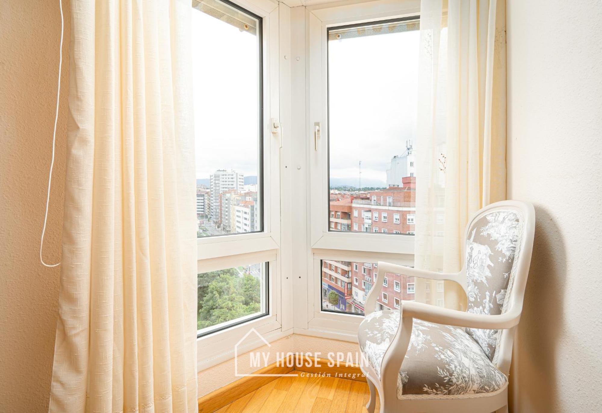 Myhousespain - Amplio Apartamento Con Vistas En Pleno Centro Gijón Buitenkant foto